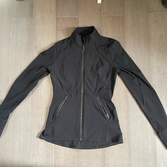 lululemon athletica Tops - Lululemon zip up. Black sz6